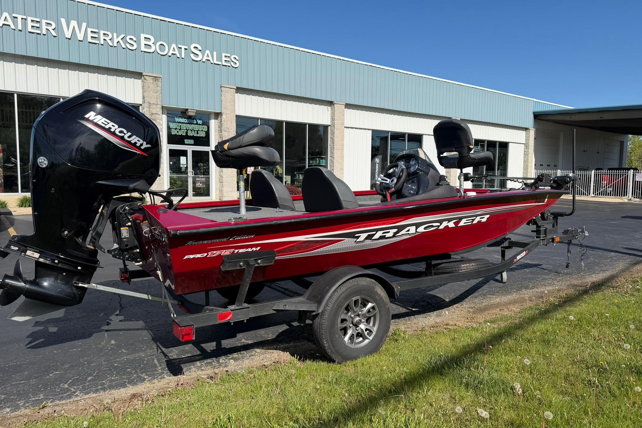 2024 Tracker Pro Team 175 TXW