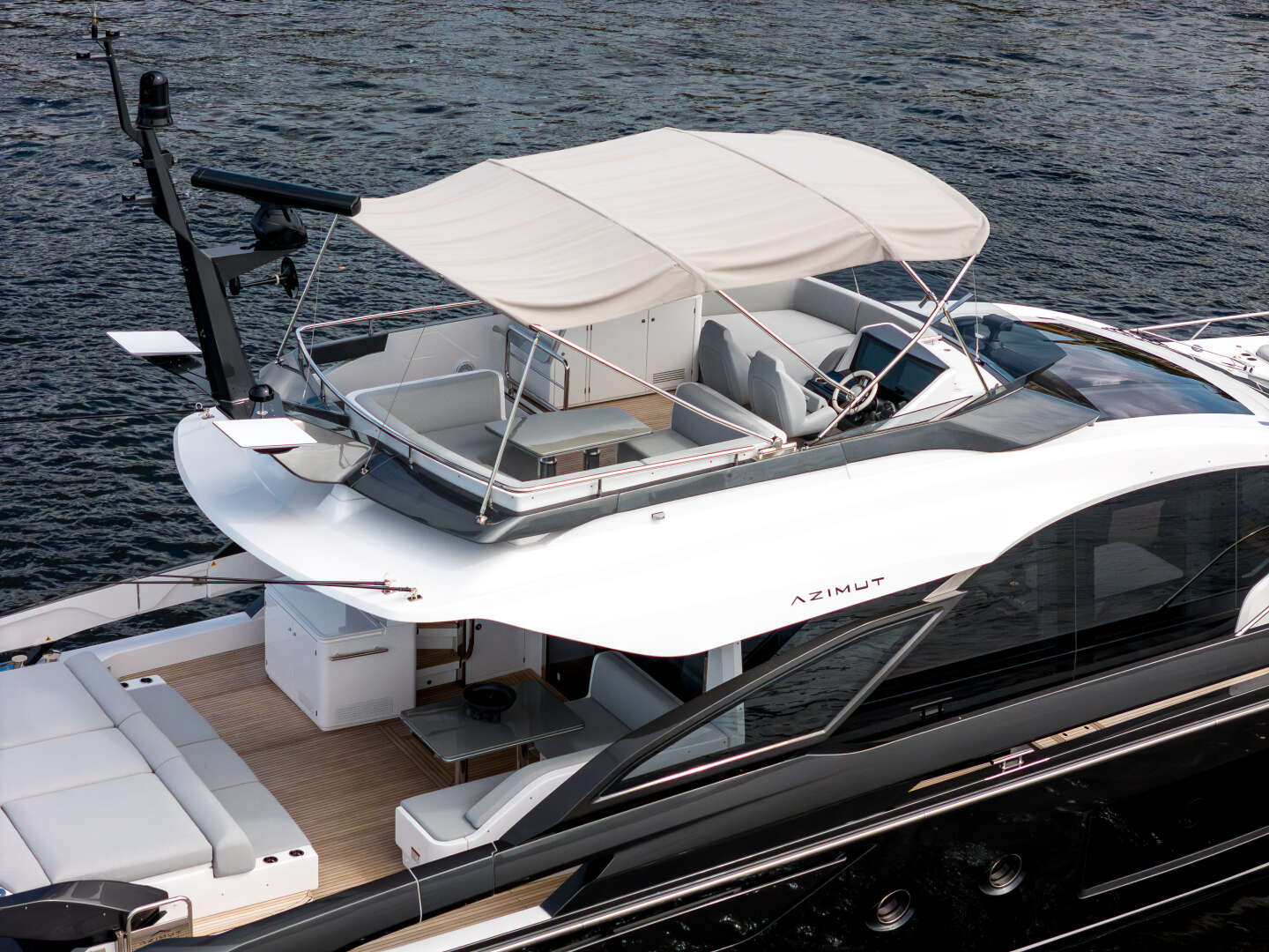 2026 Azimut S8 - Image 11