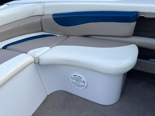 1997 Four Winns 225 Sundowner - 4