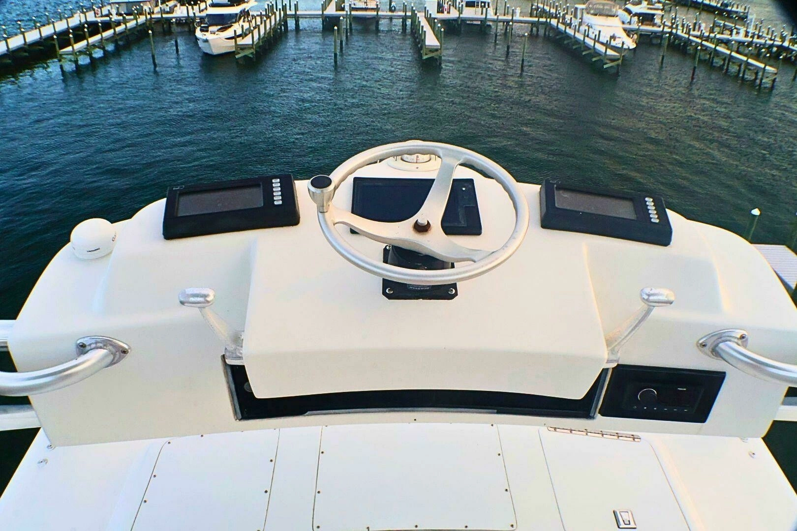 2001 Donzi 73 Sport Yacht - Image 61