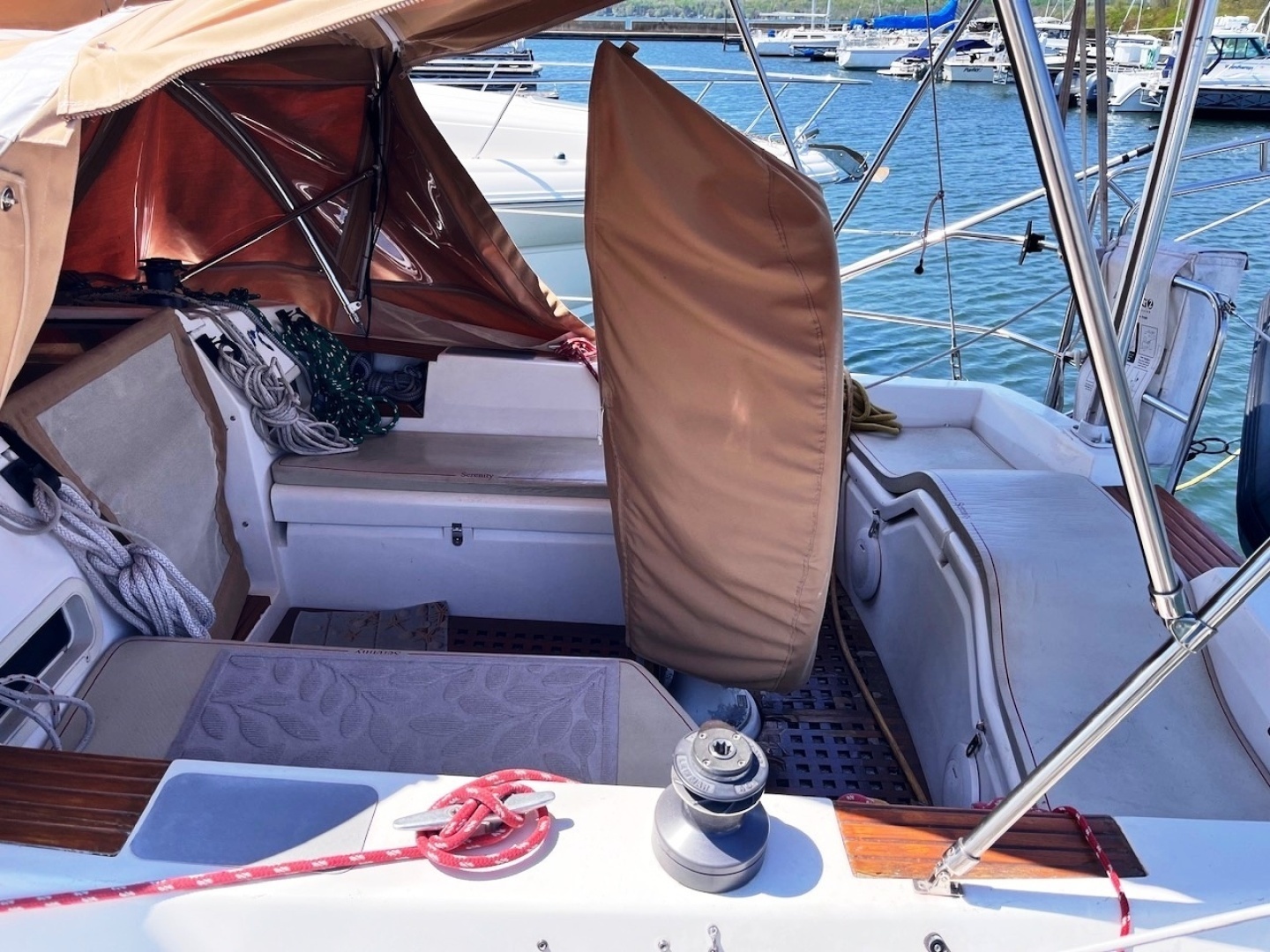 1983 Hunter 34 - Image 3