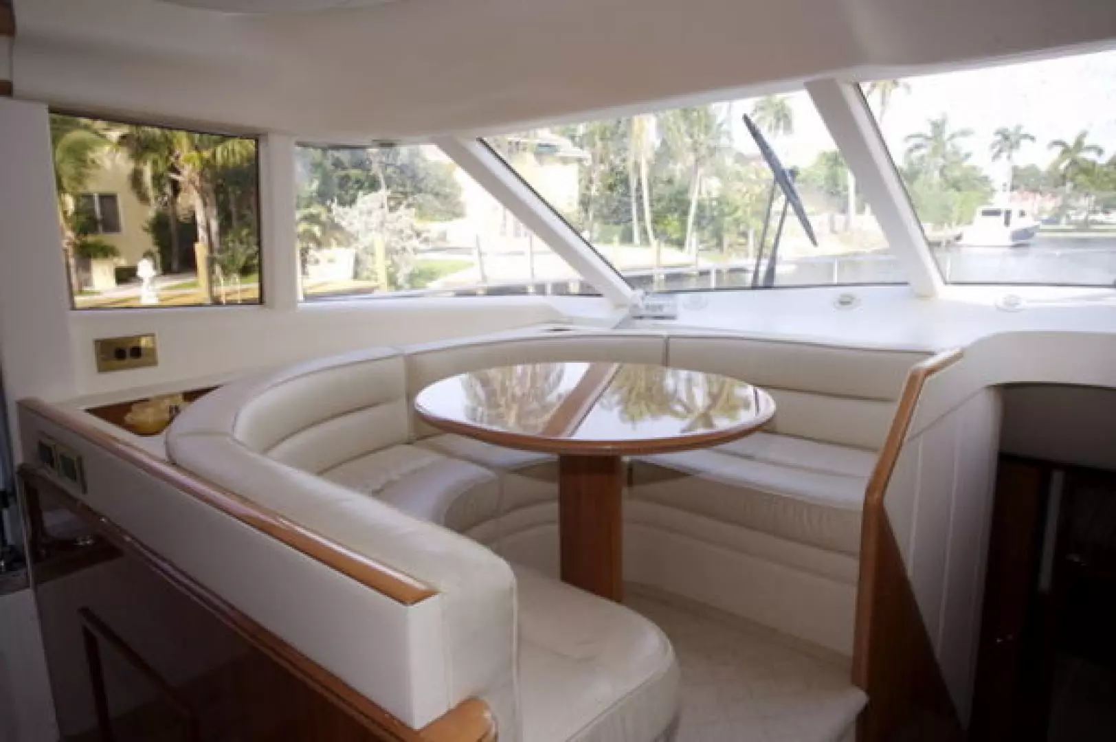 1999 Viking Sport Cruiser - Image 7