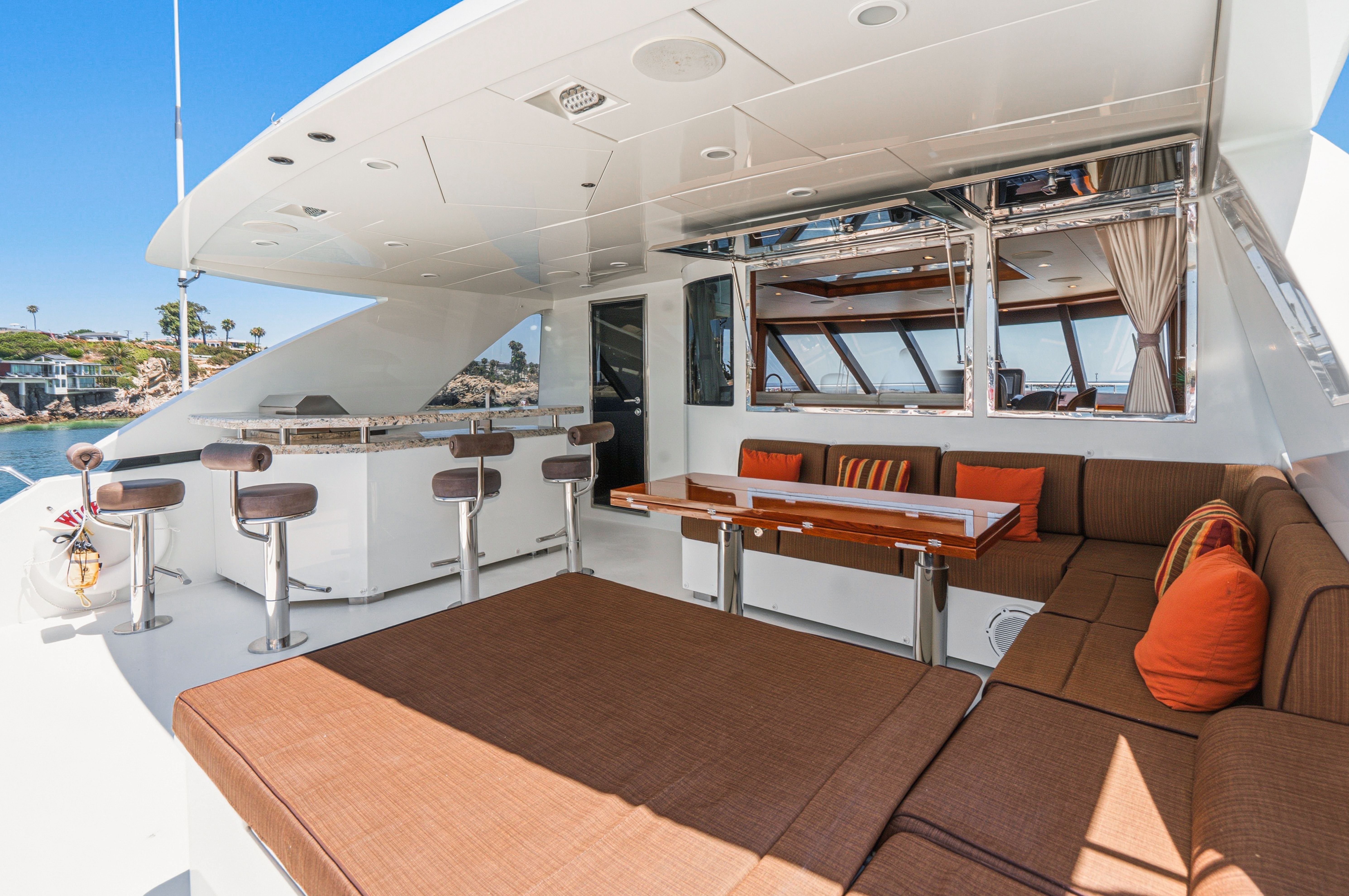 2015 Ocean Alexander 90 Skylounge Motoryacht - 78