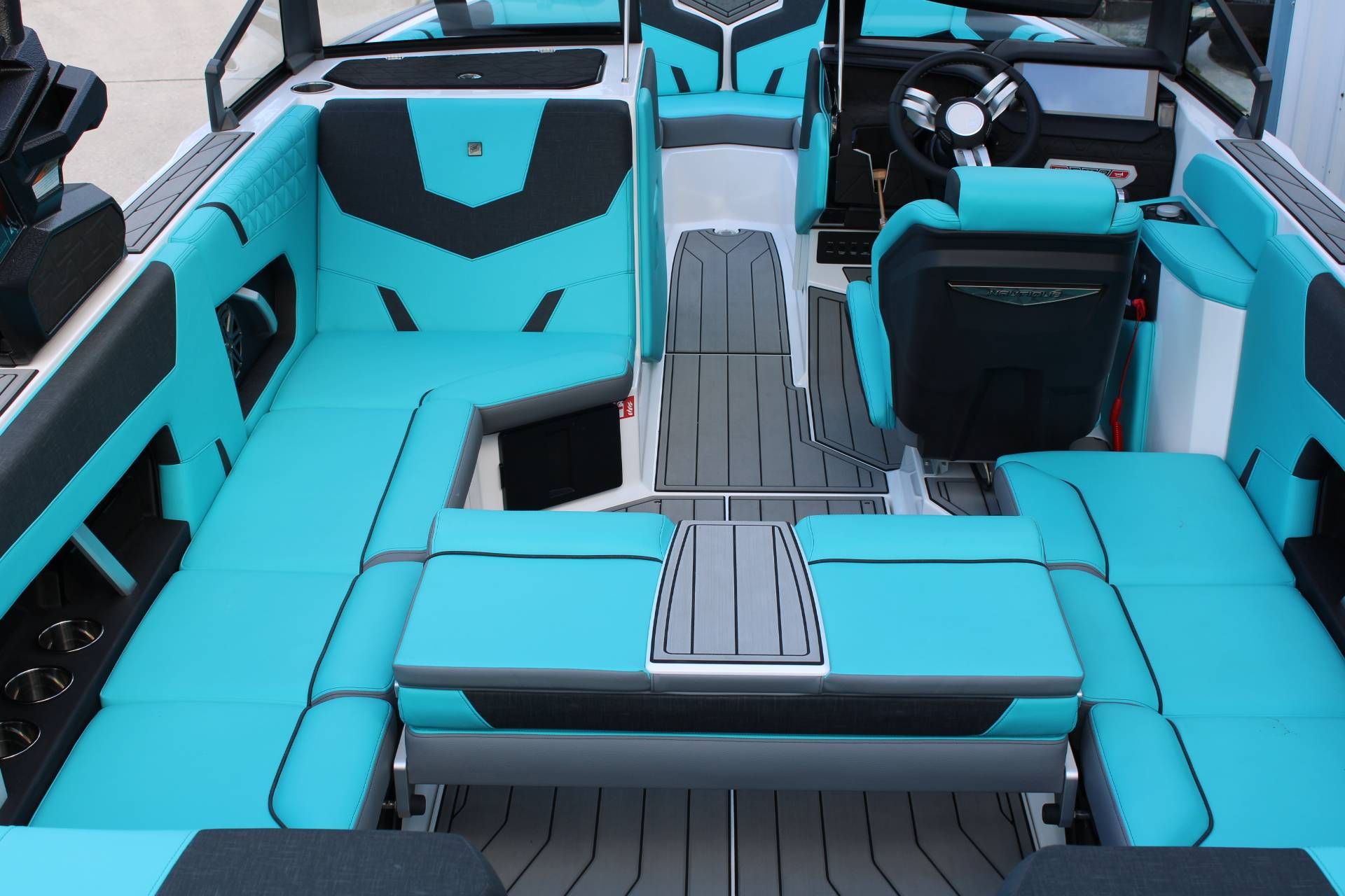 2026 Nautique Super Air Nautique GS22 - 23