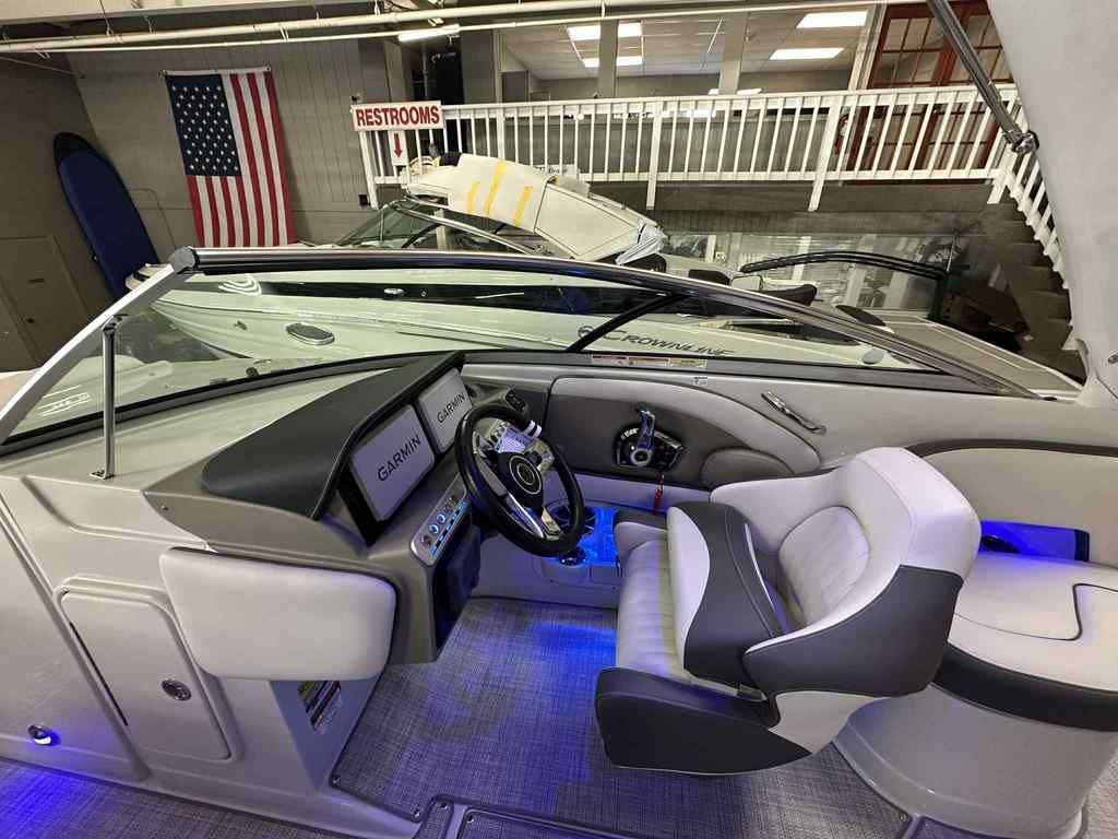 2026 Crownline 260 SS - 12