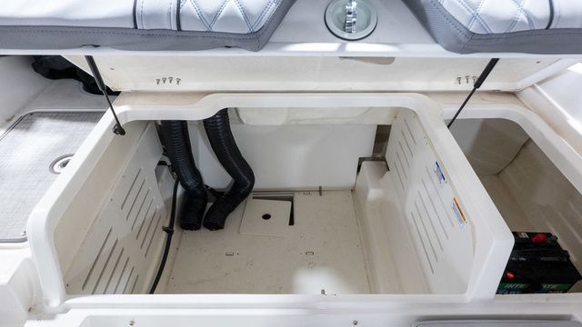 2023 Bayliner DX 2000 - 22
