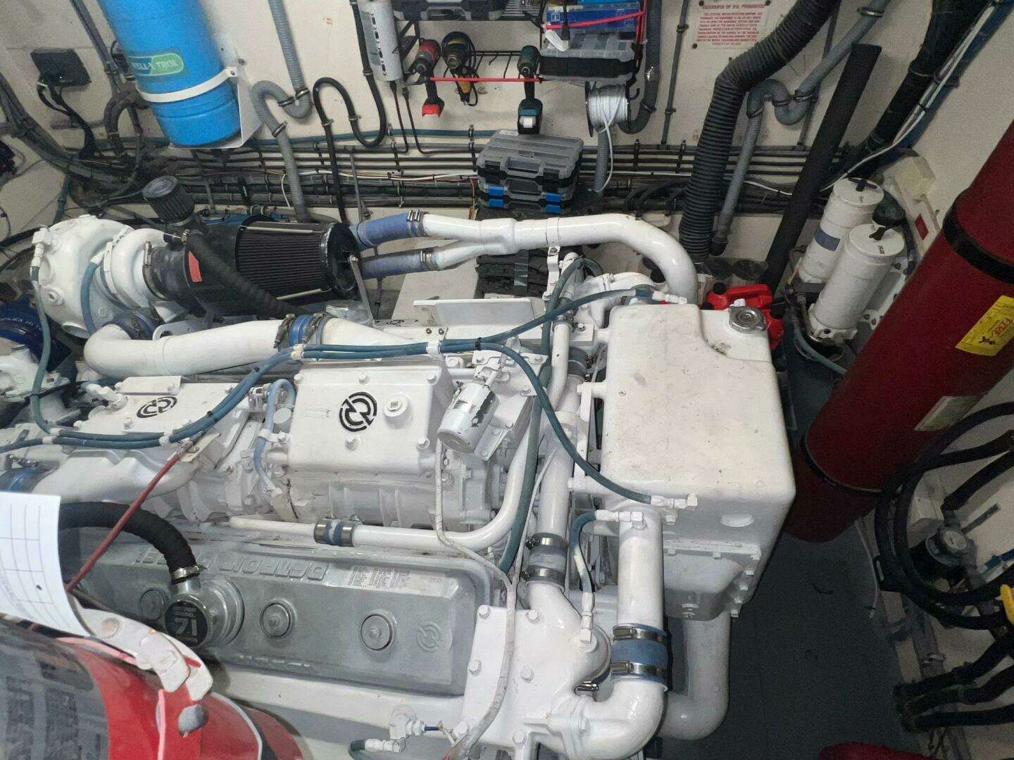 1988 Hatteras Motor Yacht - Image 126