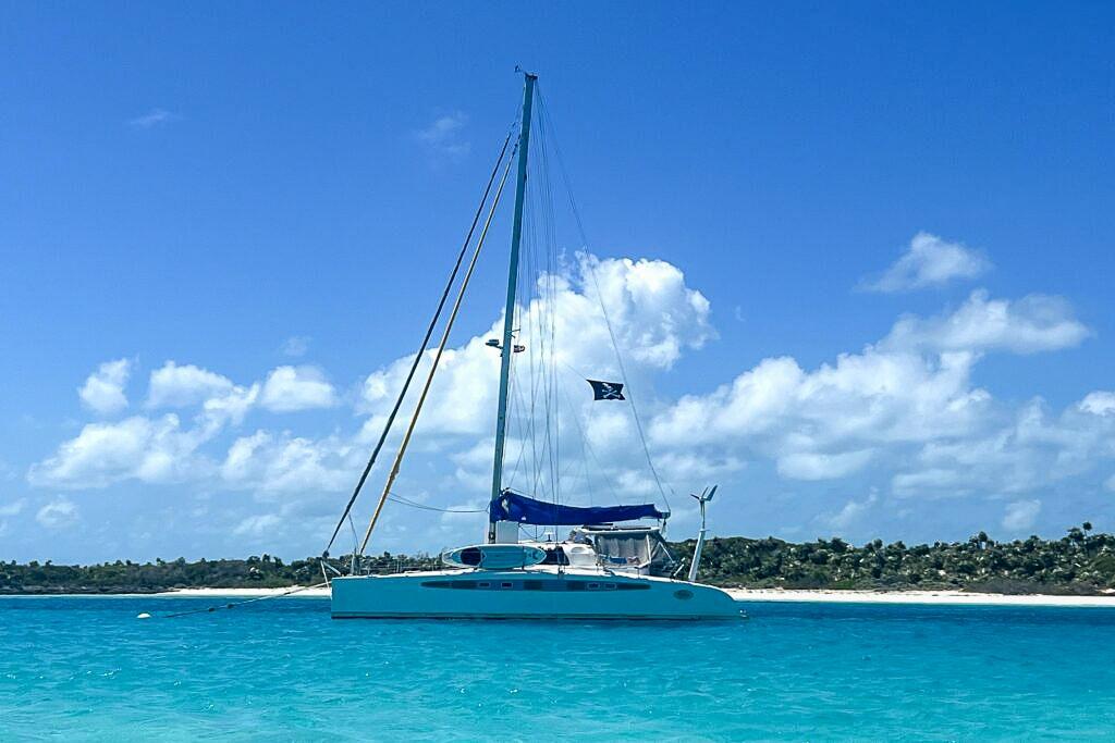 2006 Dolphin 460