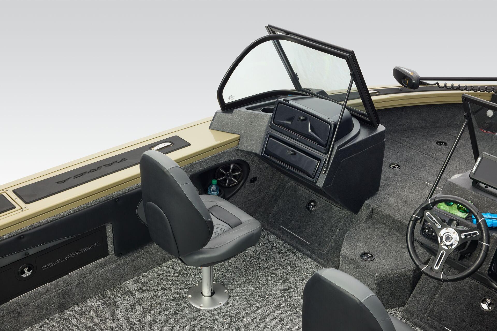 2026 Tracker Targa V-19 Combo - 30