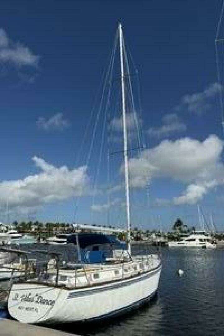 1985 Endeavour 42 - Image 29