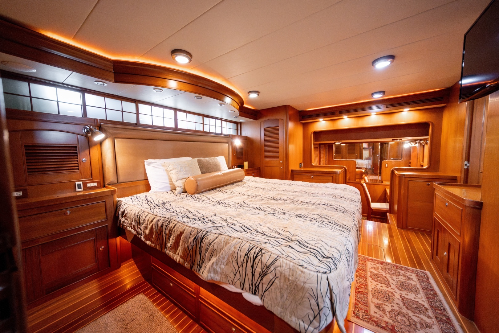 2003 Marlow Explorer 65C - Image 23