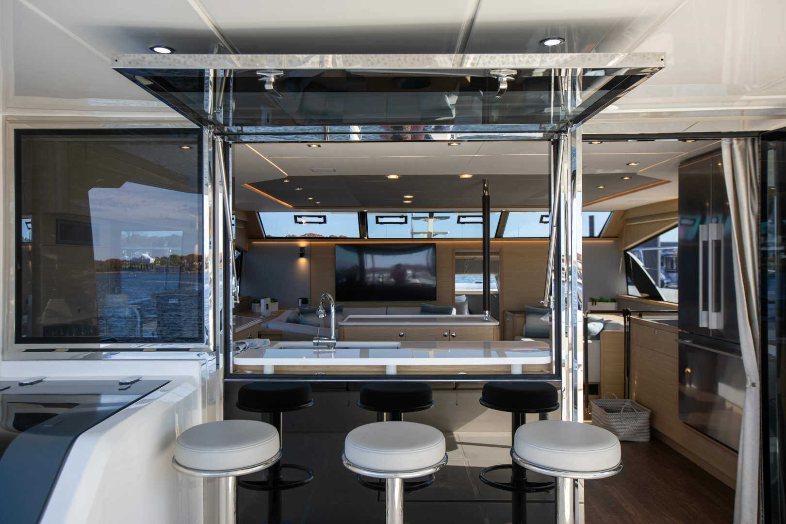 2023 Aquila 54 Yacht - Image 23