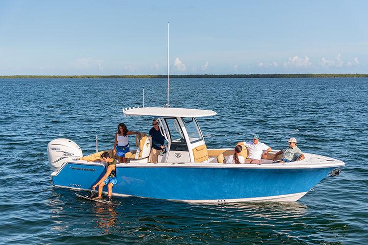 2025 Sportsman Heritage 261 Center Console