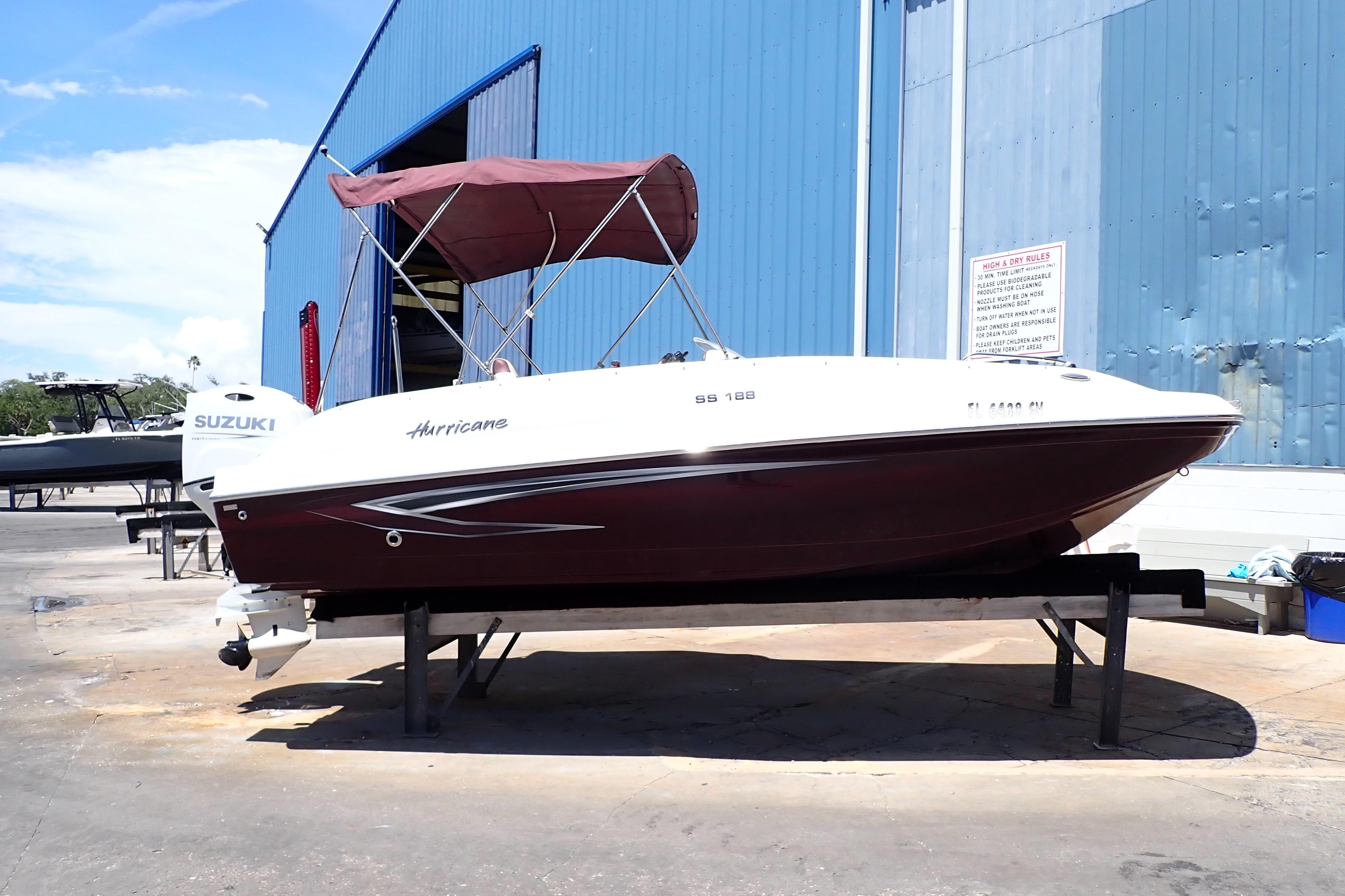 2021 Hurricane SunDeck Sport 188 OB