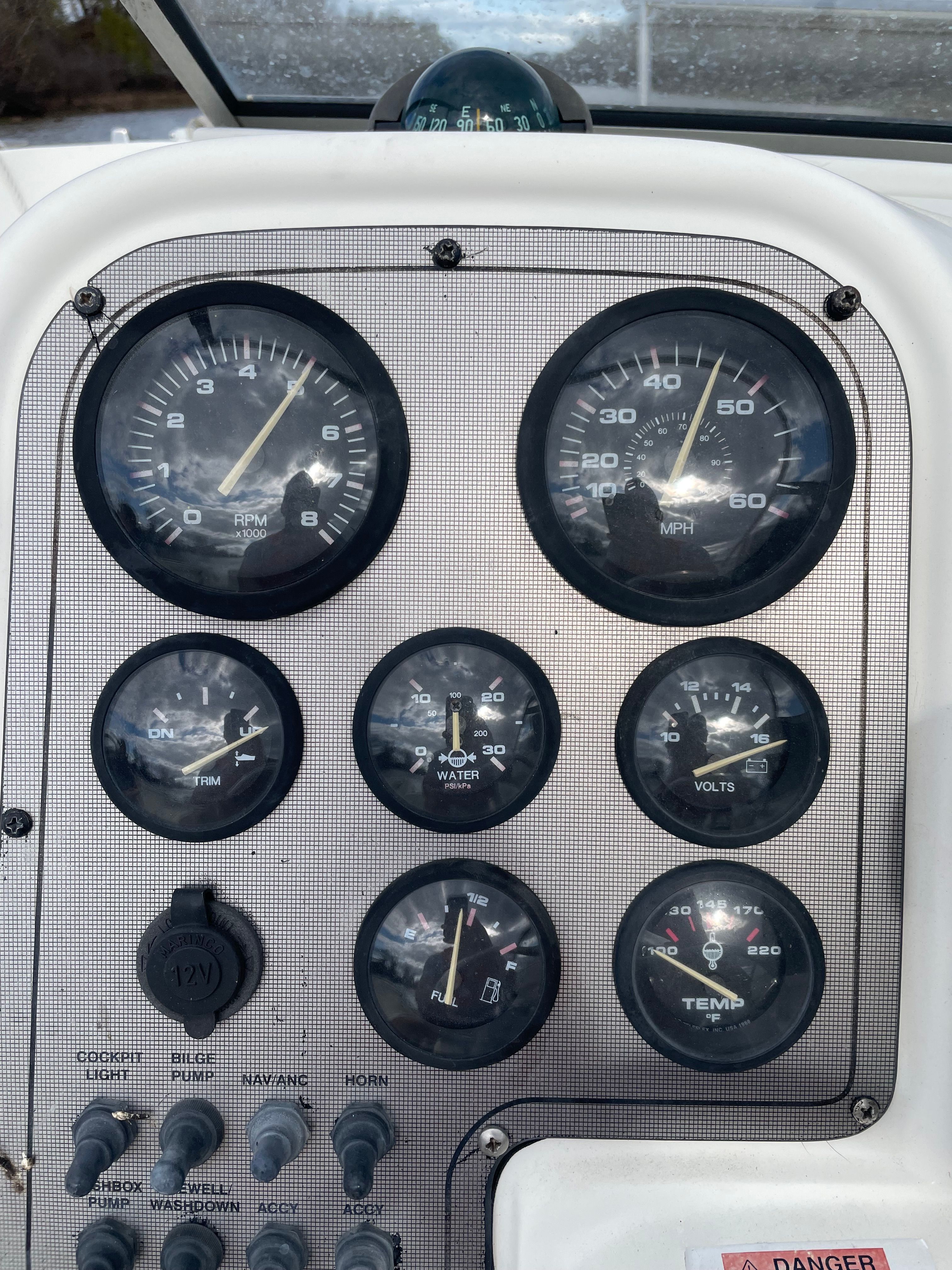 1999 Wellcraft 210 Sportsman - 6