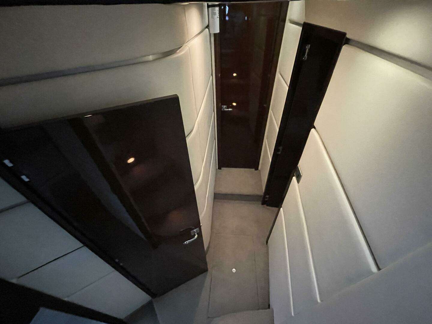 2007 Marquis 55 LS - Image 80