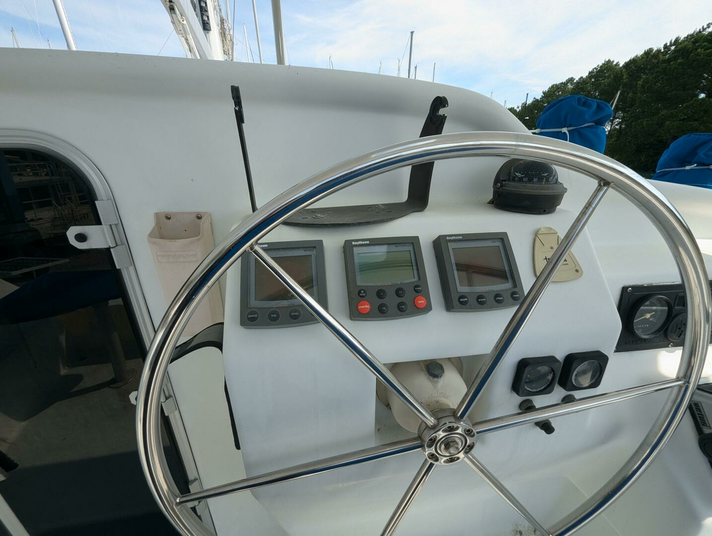 1998 Shuttleworth Ocean Cheetah 37 Custom - Image 22
