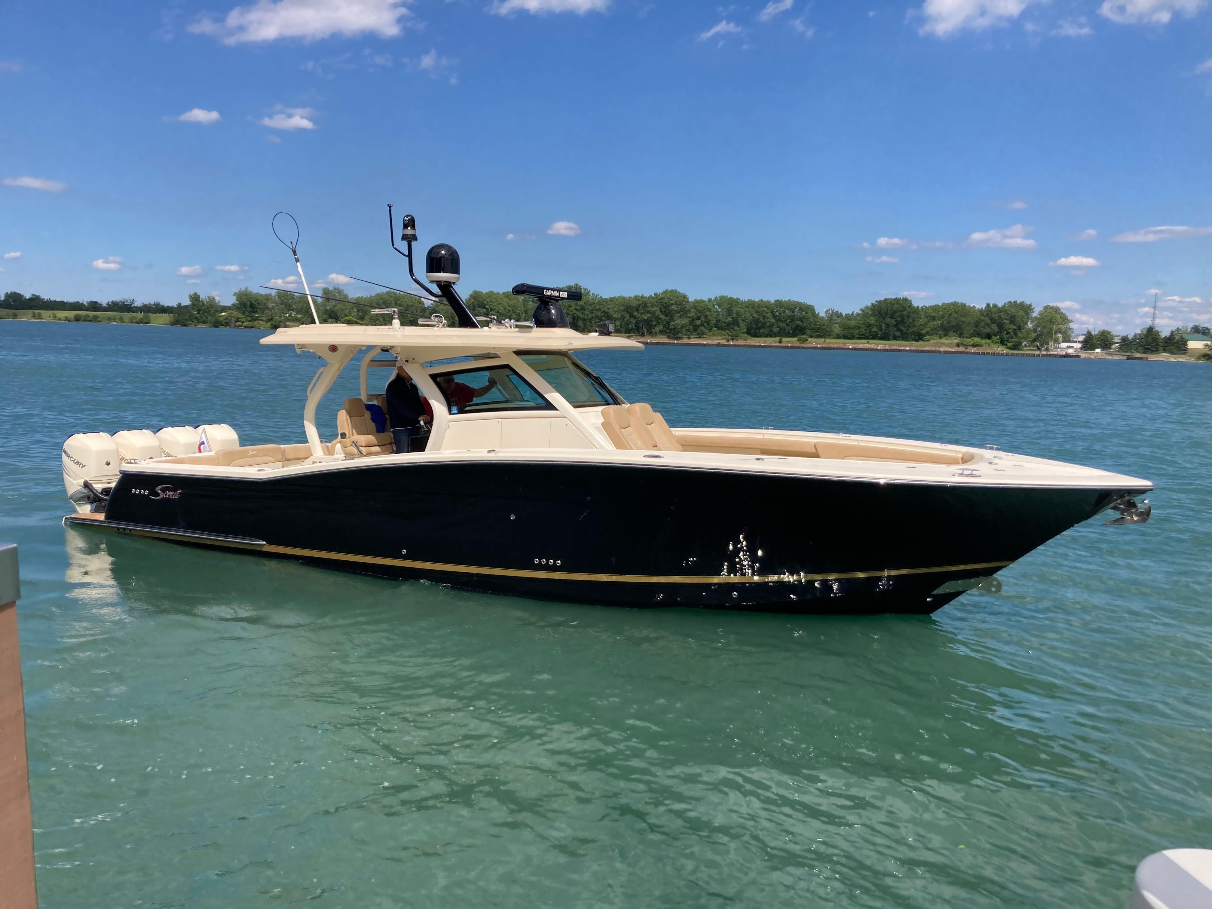 2019 Scout 380 LXF