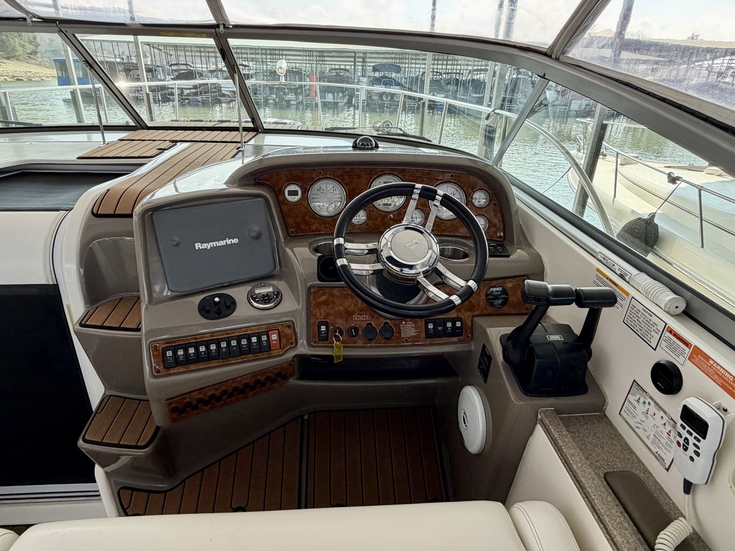 2007 Rinker 350 Express Cruiser - Image 24