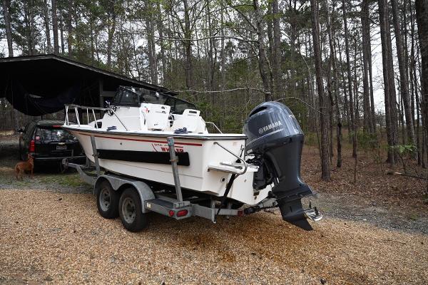 1992 Boston Whaler 21' Walkaround