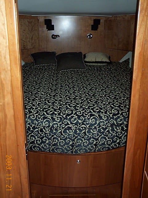 2003 Tiara Yachts 5000 Open - 57