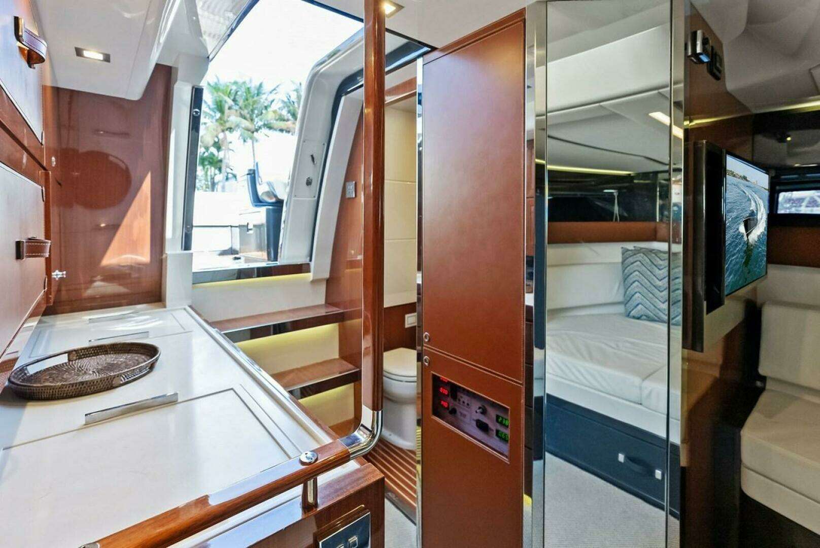 2017 Riva Rivamare - Image 16
