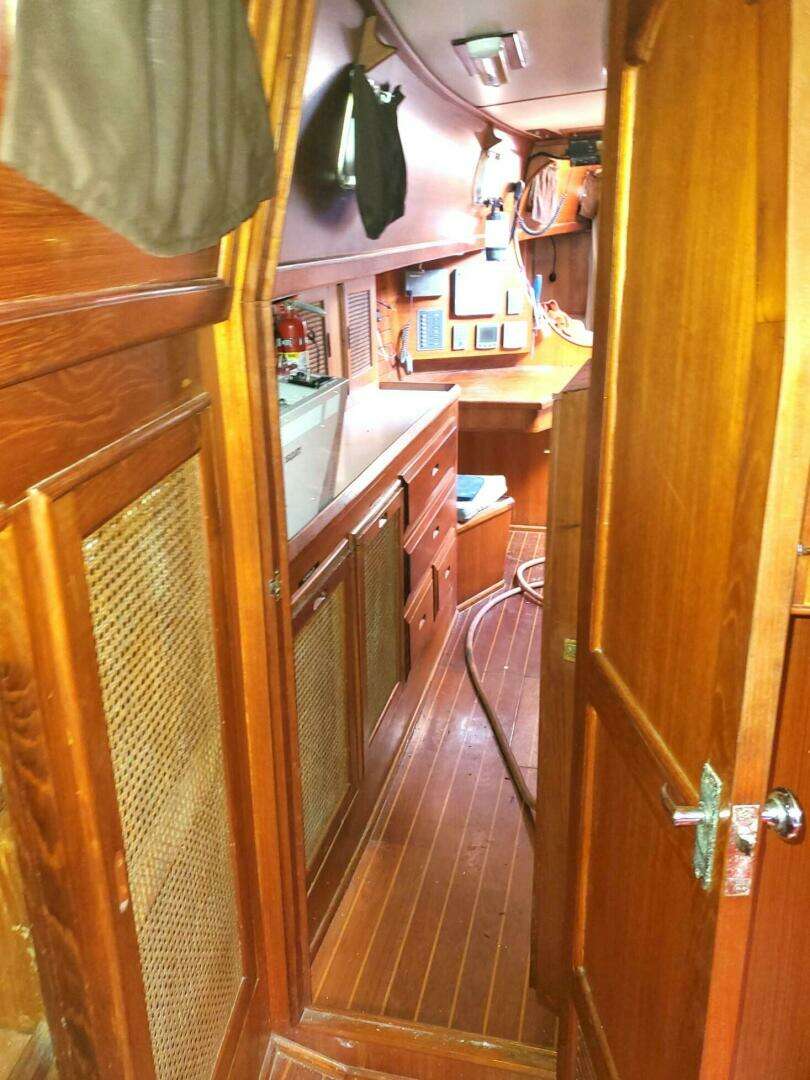 1985 Celestial Center Cockpit - Image 12