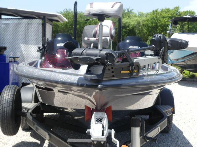 2017 Legend Alpha 211R - 3
