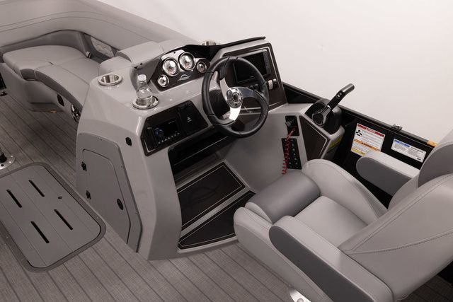 2026 SunCatcher Fusion 324SS - 81