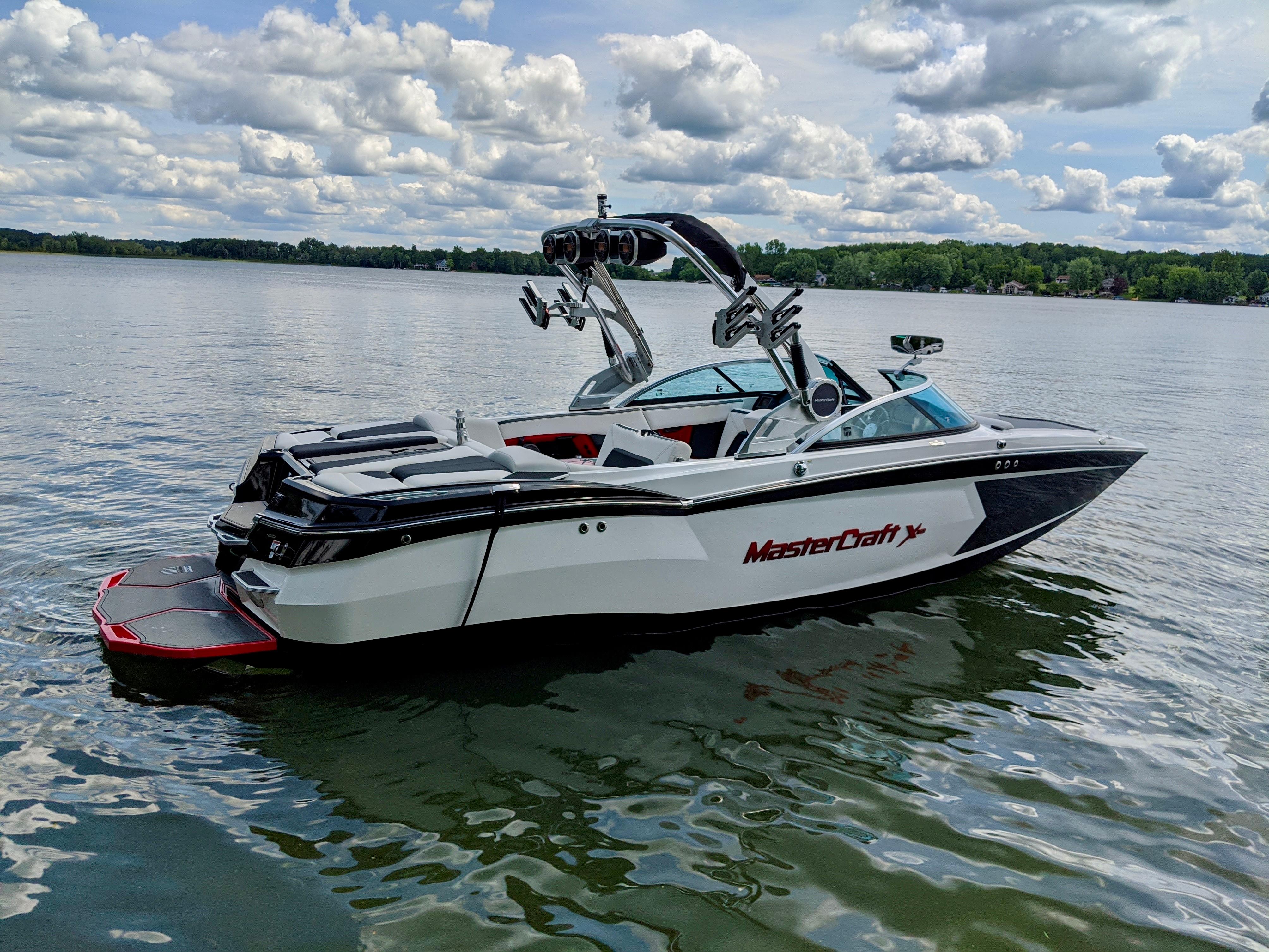 2019 MasterCraft XStar