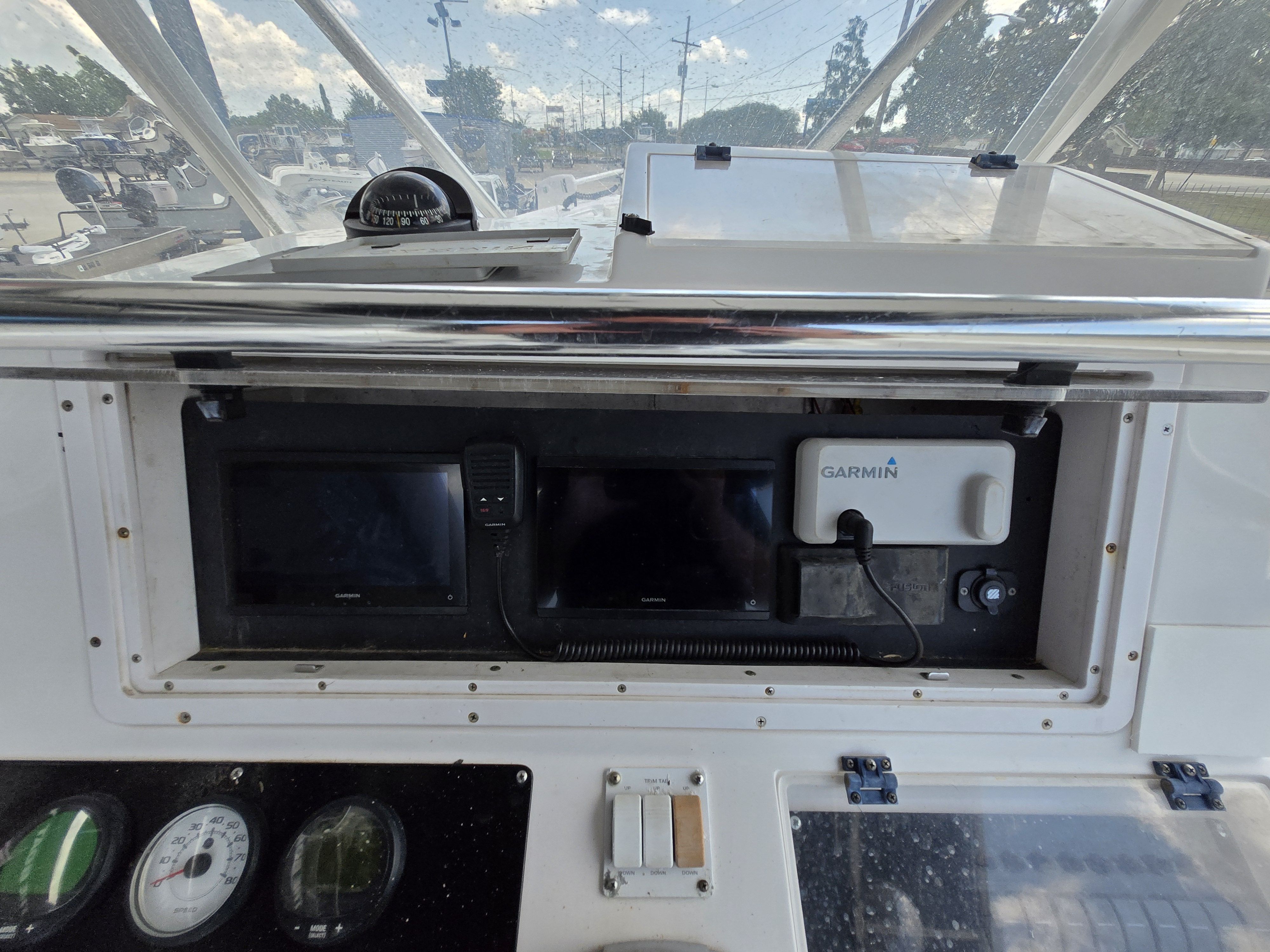 2001 Donzi 32 ZF - 18