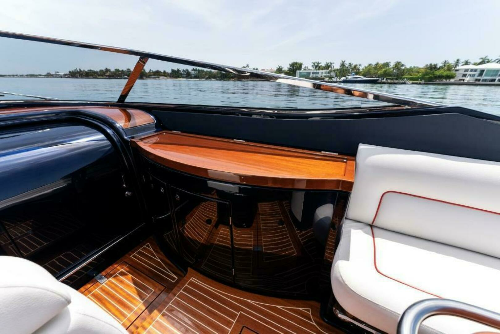 2020 Riva — - Image 16