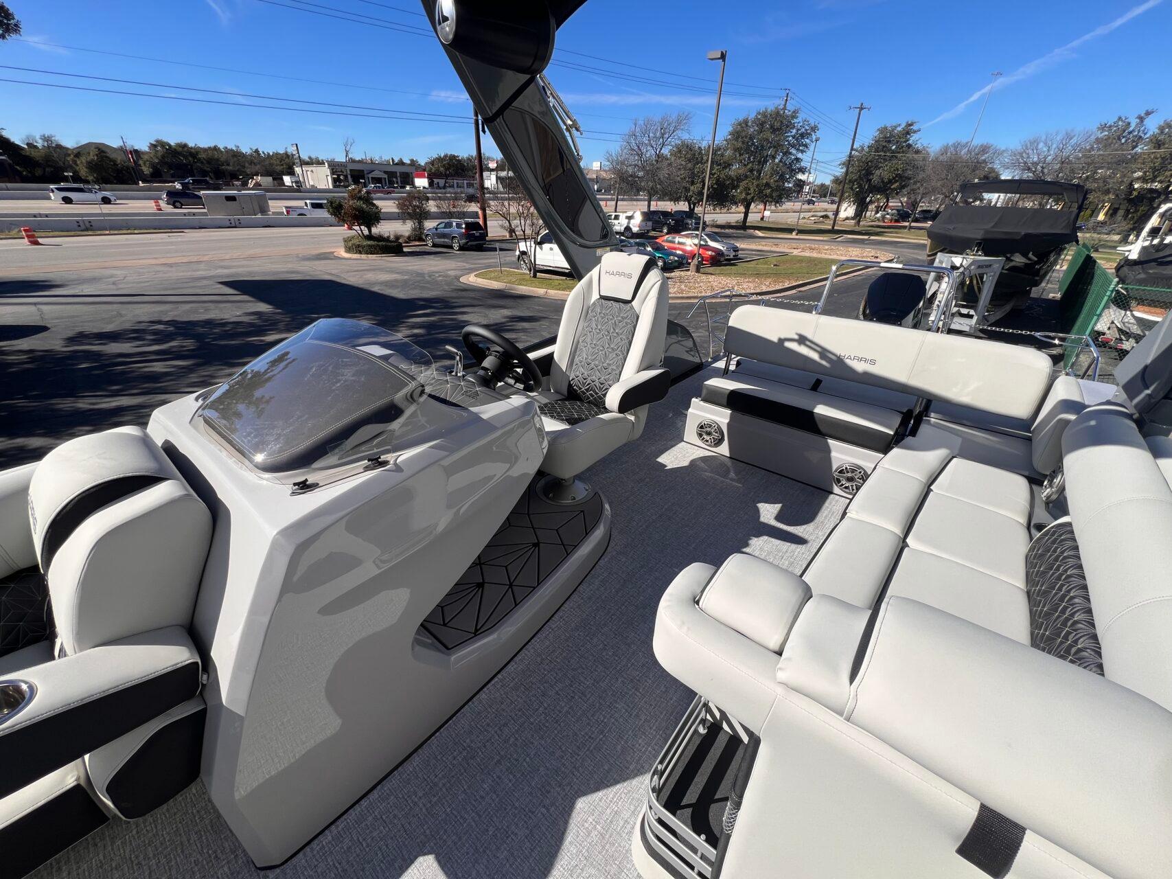 2025 Harris Grand Mariner 270 - 21
