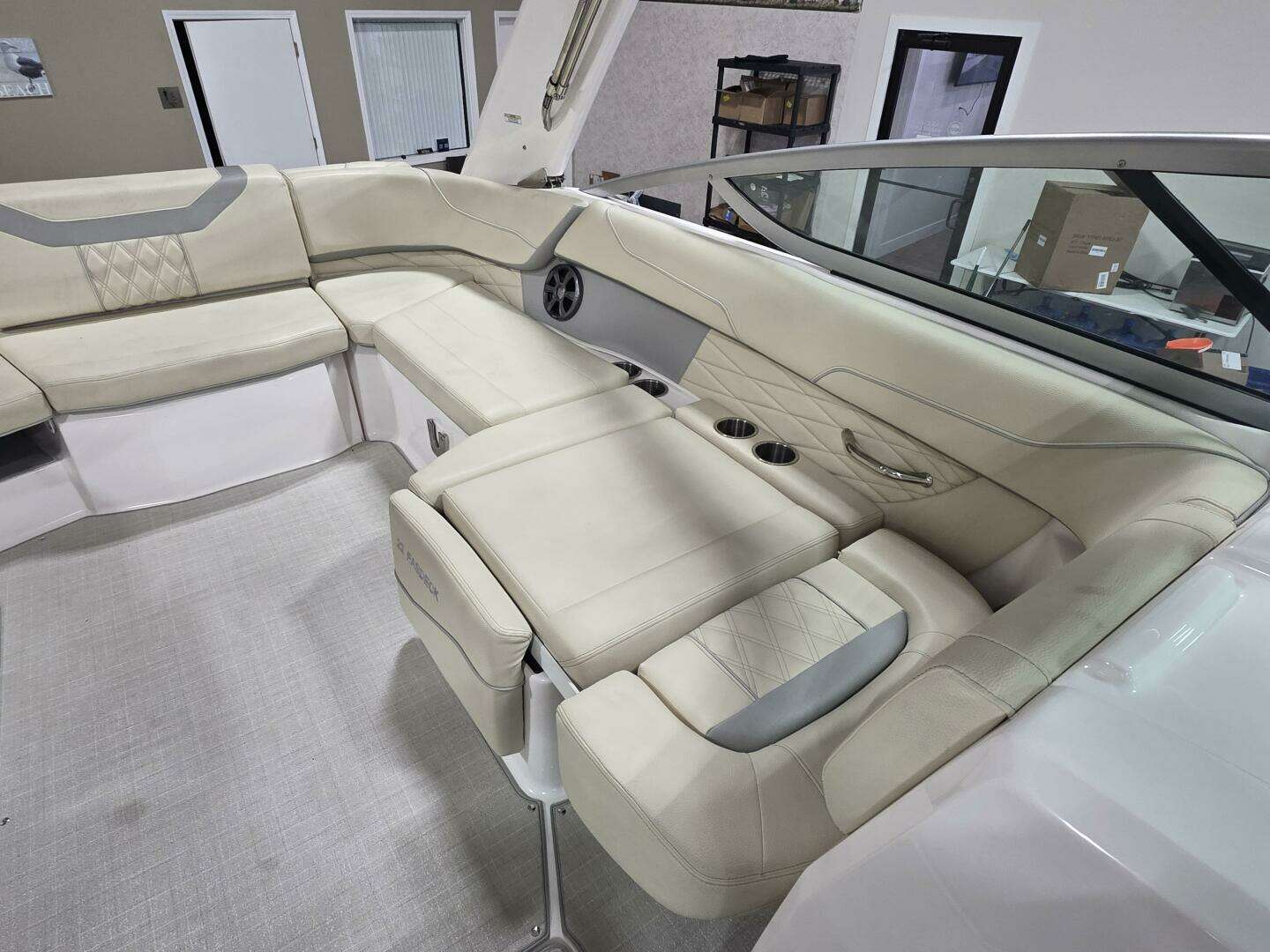 2021 Regal 22 Fasdeck - Image 16