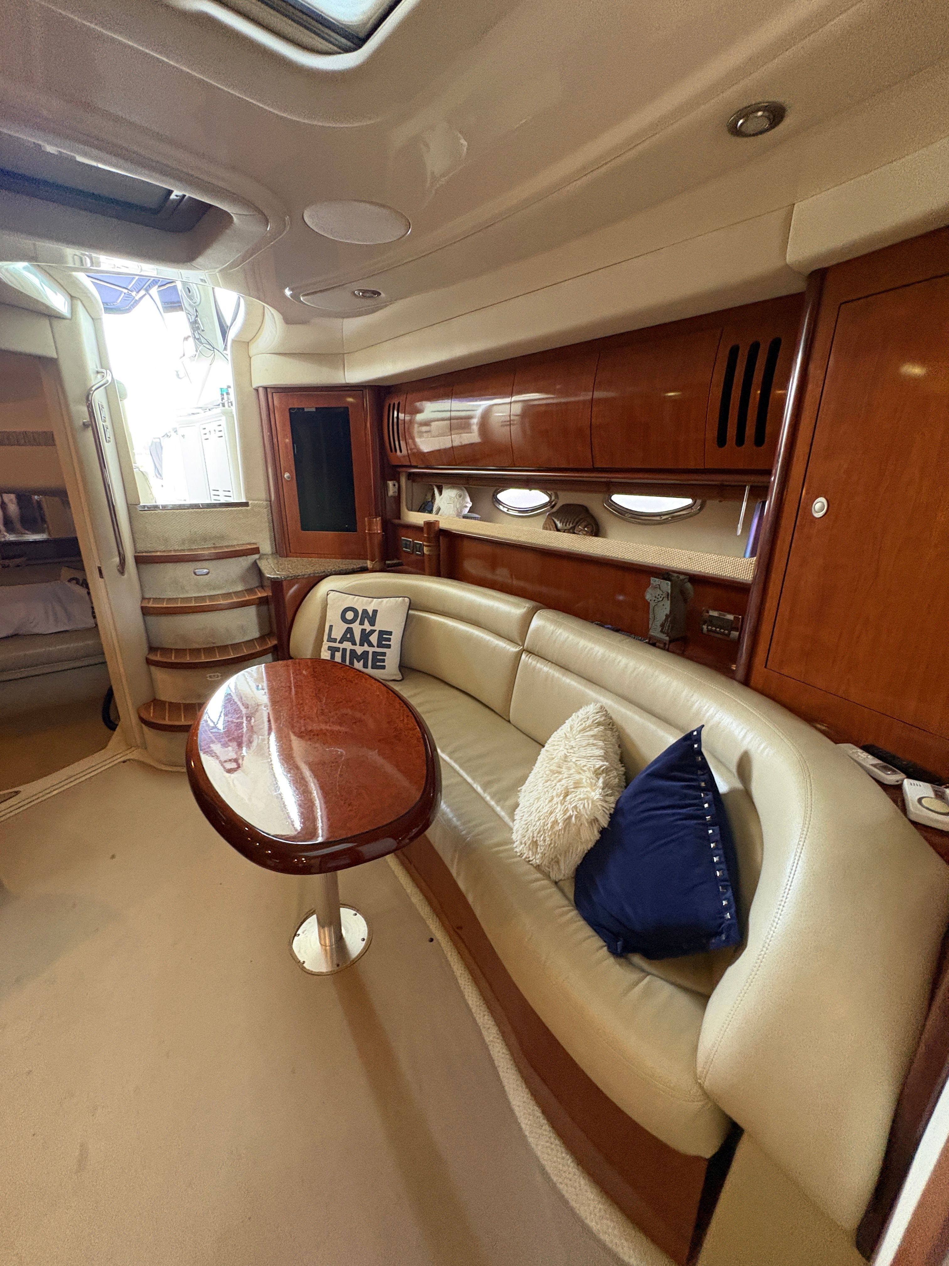 2005 Sea Ray 420 Sundancer - 53