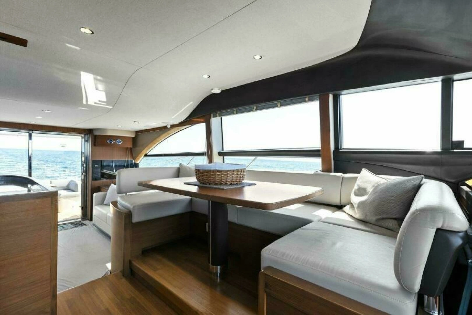 2016 Princess 60 Flybridge - Image 18
