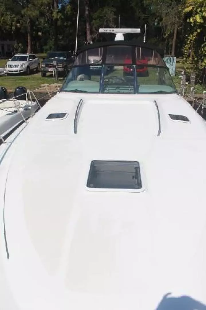 1999 Sea Ray Express Cruiser - Image 16