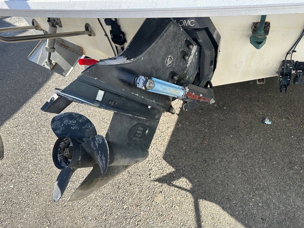 1987 Bayliner 21 Trophy - 6