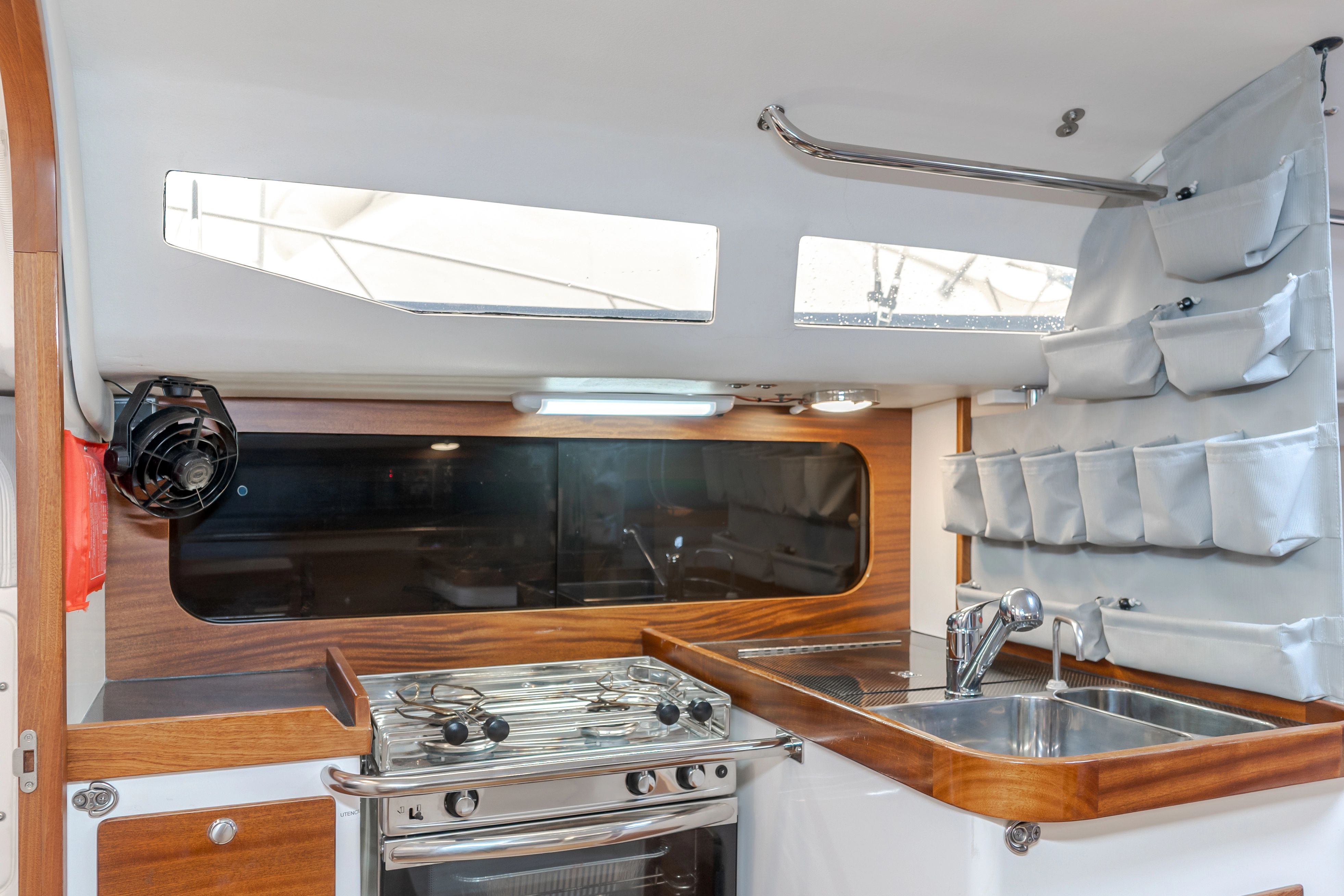 2019 J Boats J/121 - 5