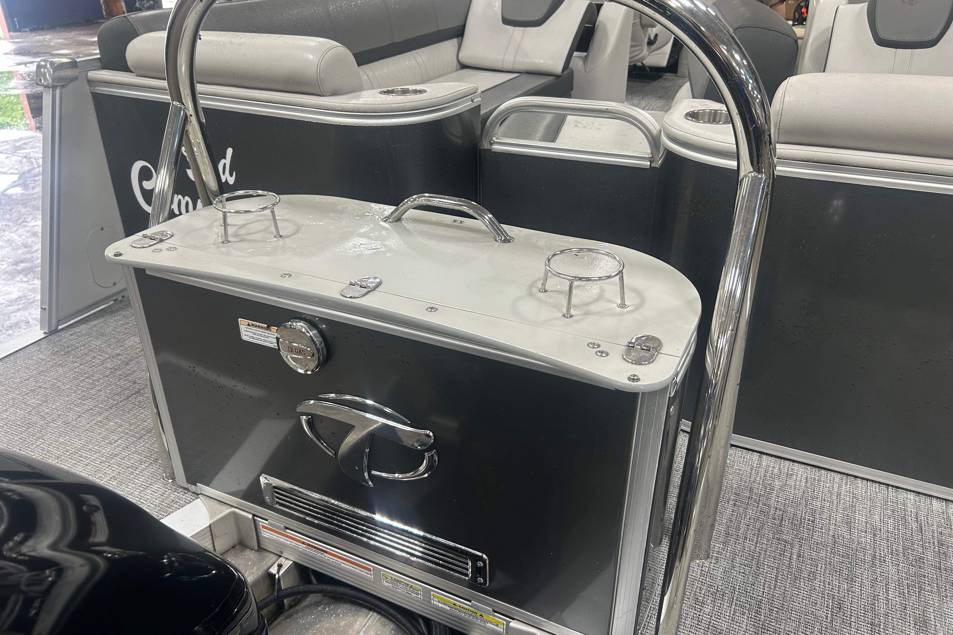 2022 Tahoe Pontoon Cascade Quad Lounger interior with seating and storage features.