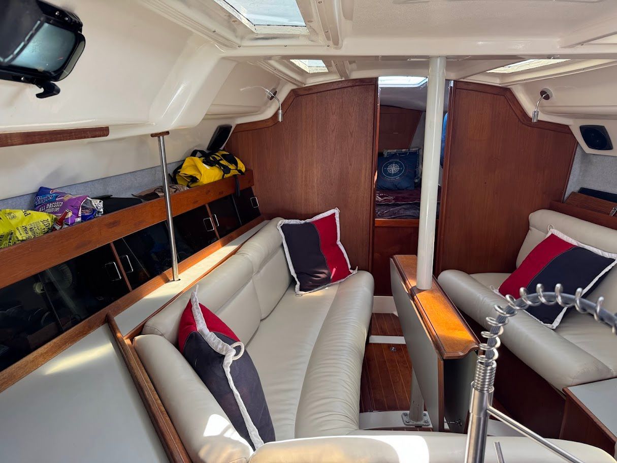 1987 Hunter Legend 35 - 7