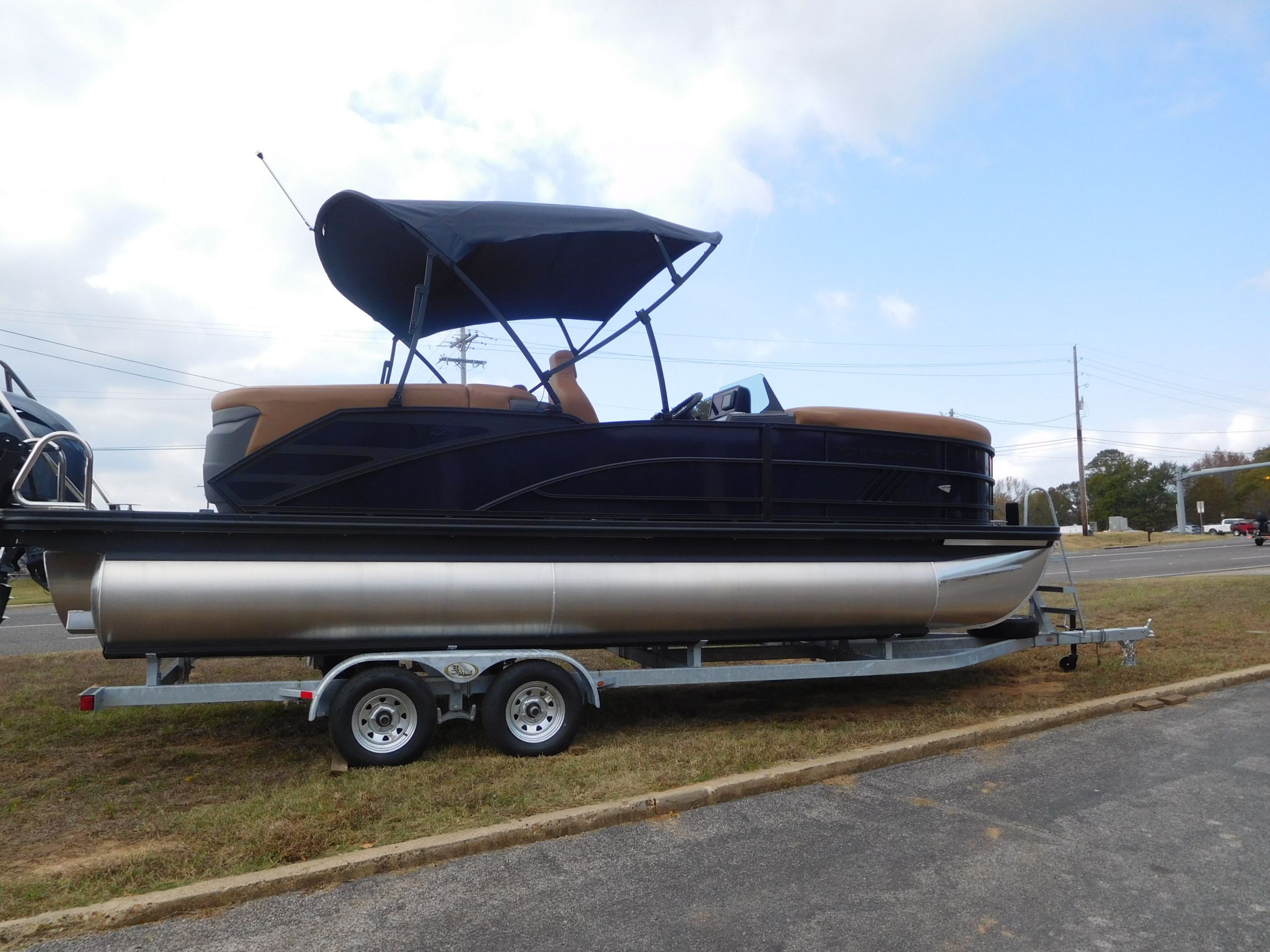 2026 Bennington 22 MFB - 25