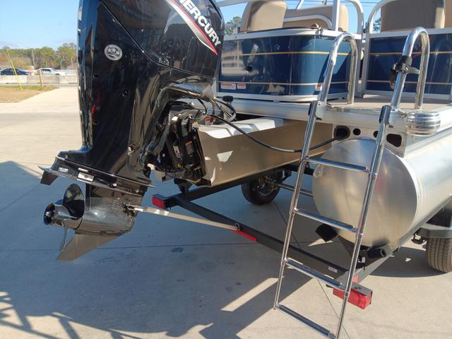 2024 Sun Tracker Bass Buggy 18 DLX - 12