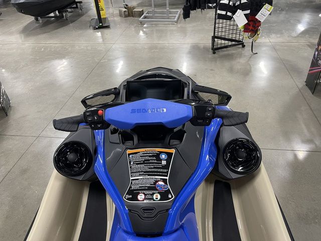 2026 Sea-Doo Wake - 14