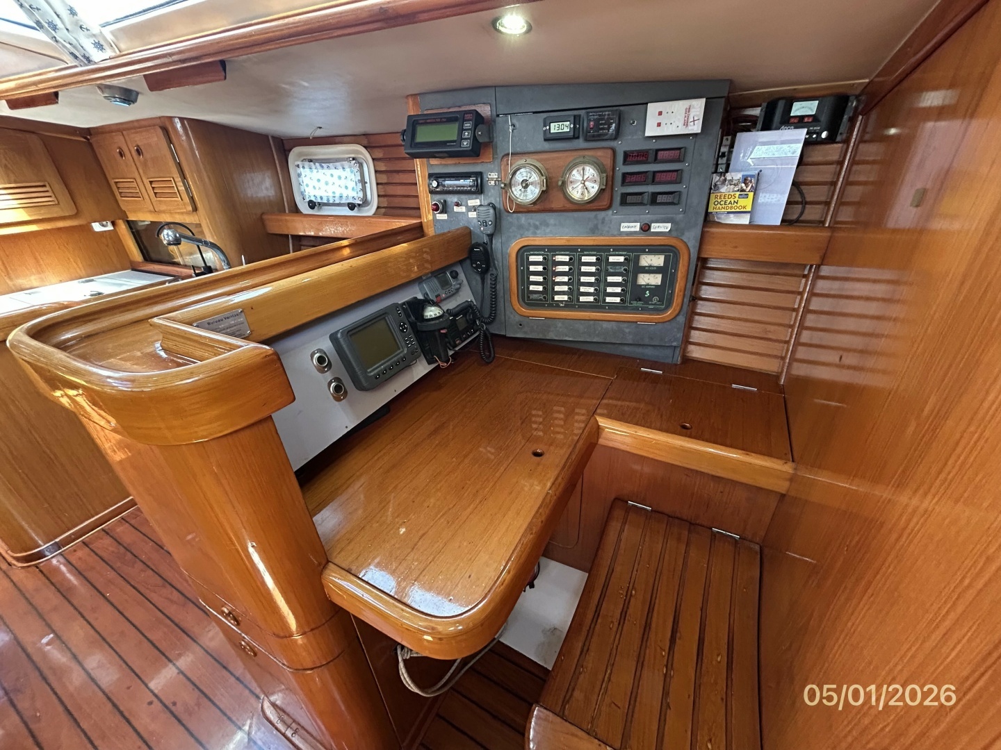 1990 Beneteau Oceanis 500 - Image 55