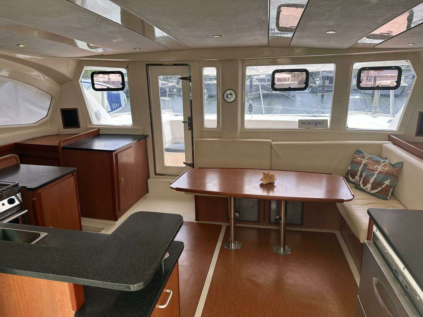 2012 Leopard 44 - Image 16
