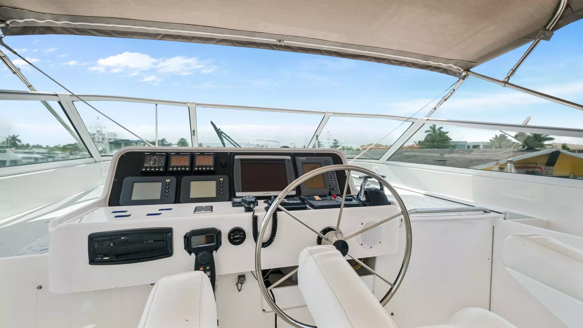 2000 Pacific Mariner 65 Motoryacht - Image 6