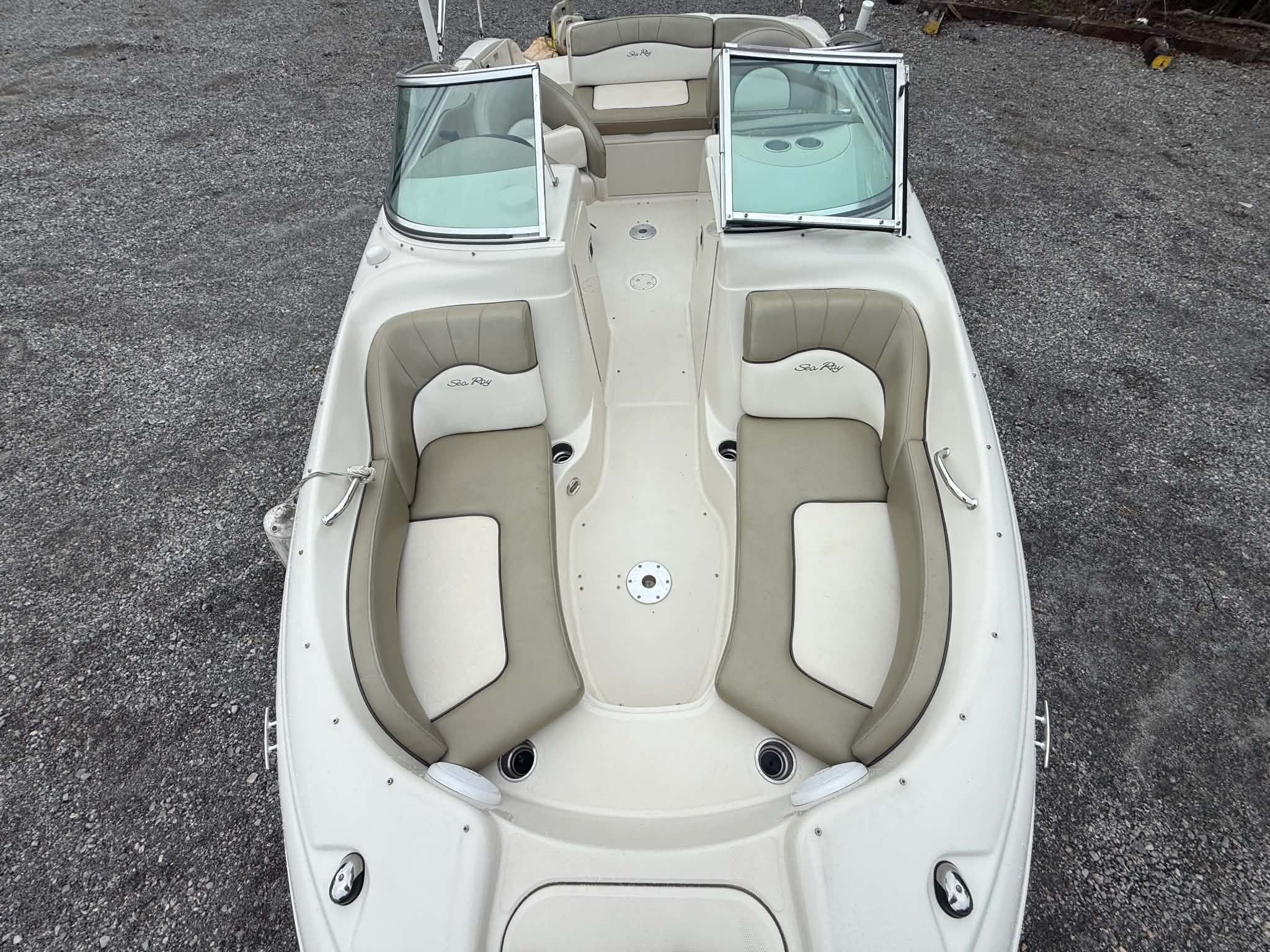 2006 Sea Ray 200 Sundeck - 8