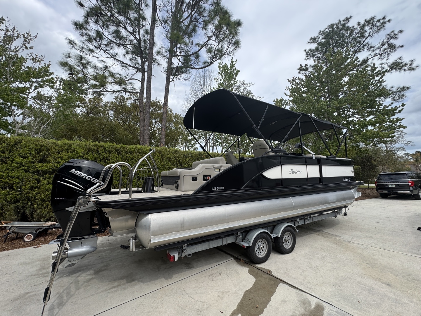 2019 Barletta L25UC - Image 2
