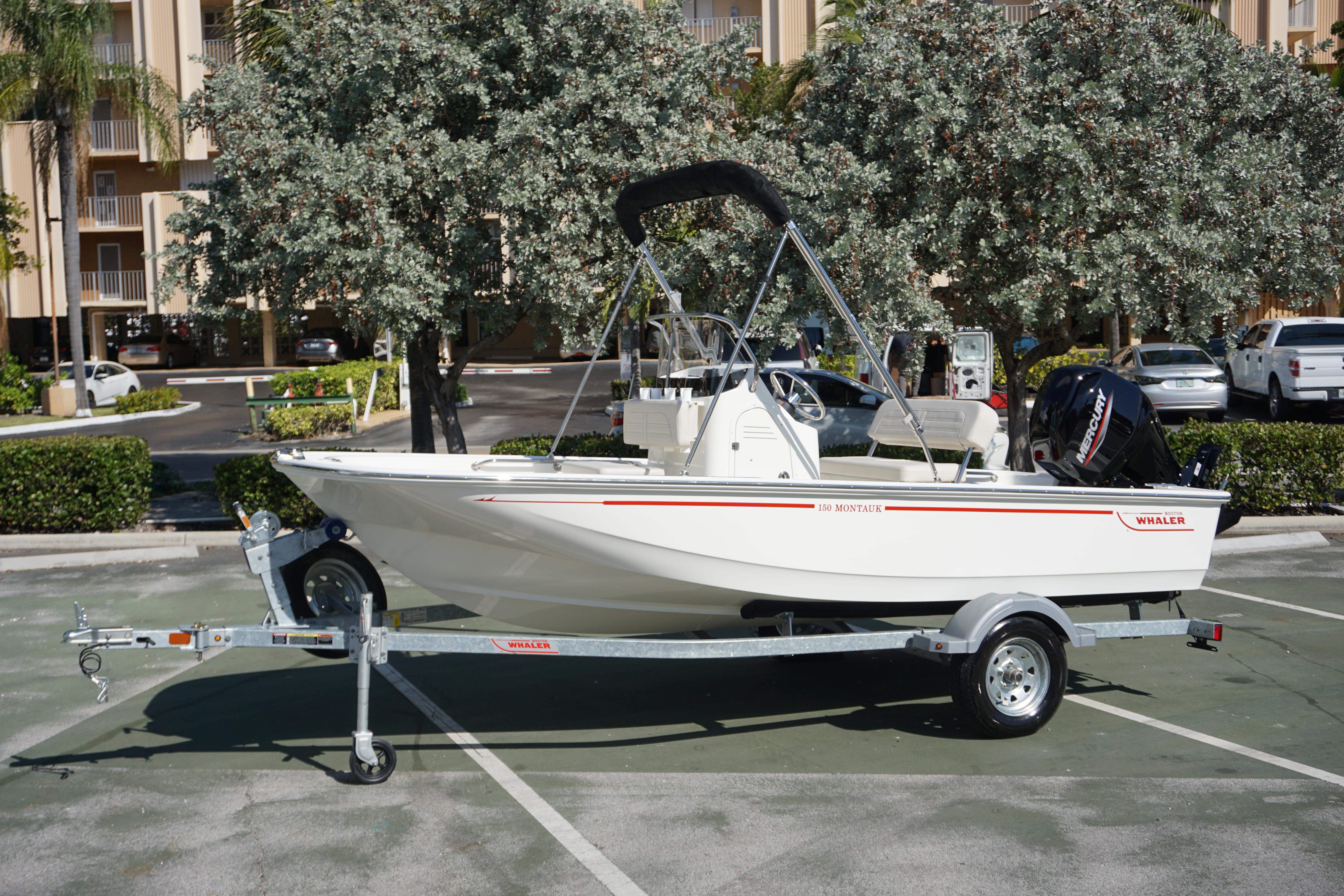2025 Boston Whaler 150 Montauk
